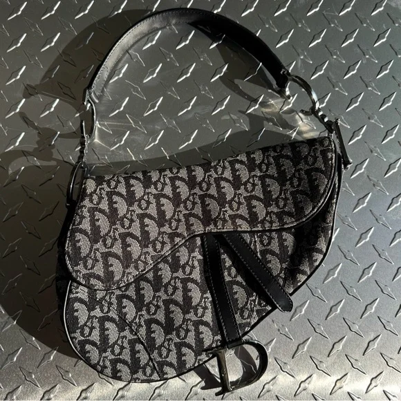 Dior Vintage Oblique Saddle Bag in Black - Picture 1 of 9